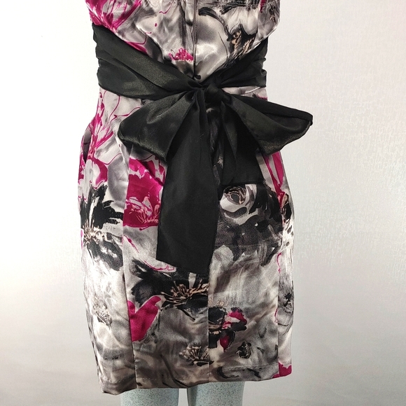 Speechless Halterneck Dress 9 - Picture 9 of 12